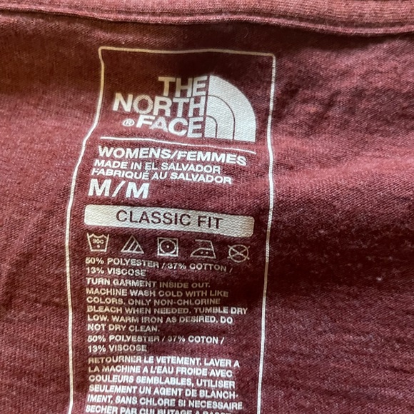 Women’s medium The north face dusky pink t-shirt - Picture 2 of 8
